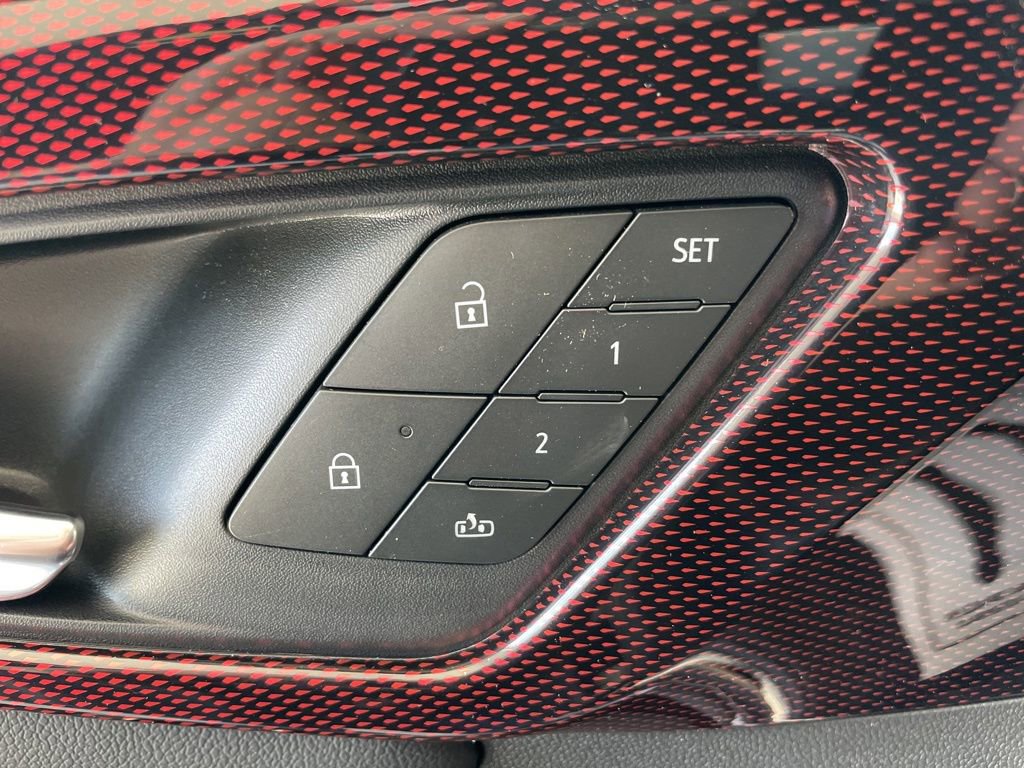 New 2026 Chevrolet Traverse RS w/ LPO, Floor Liner Package AWD/4WD image 11