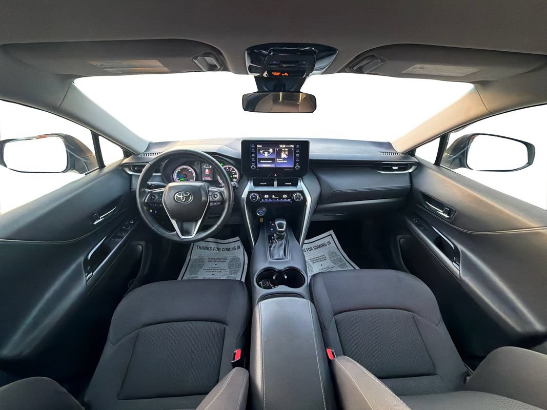 Used 2021 Toyota Venza LE AWD/4WD image 22