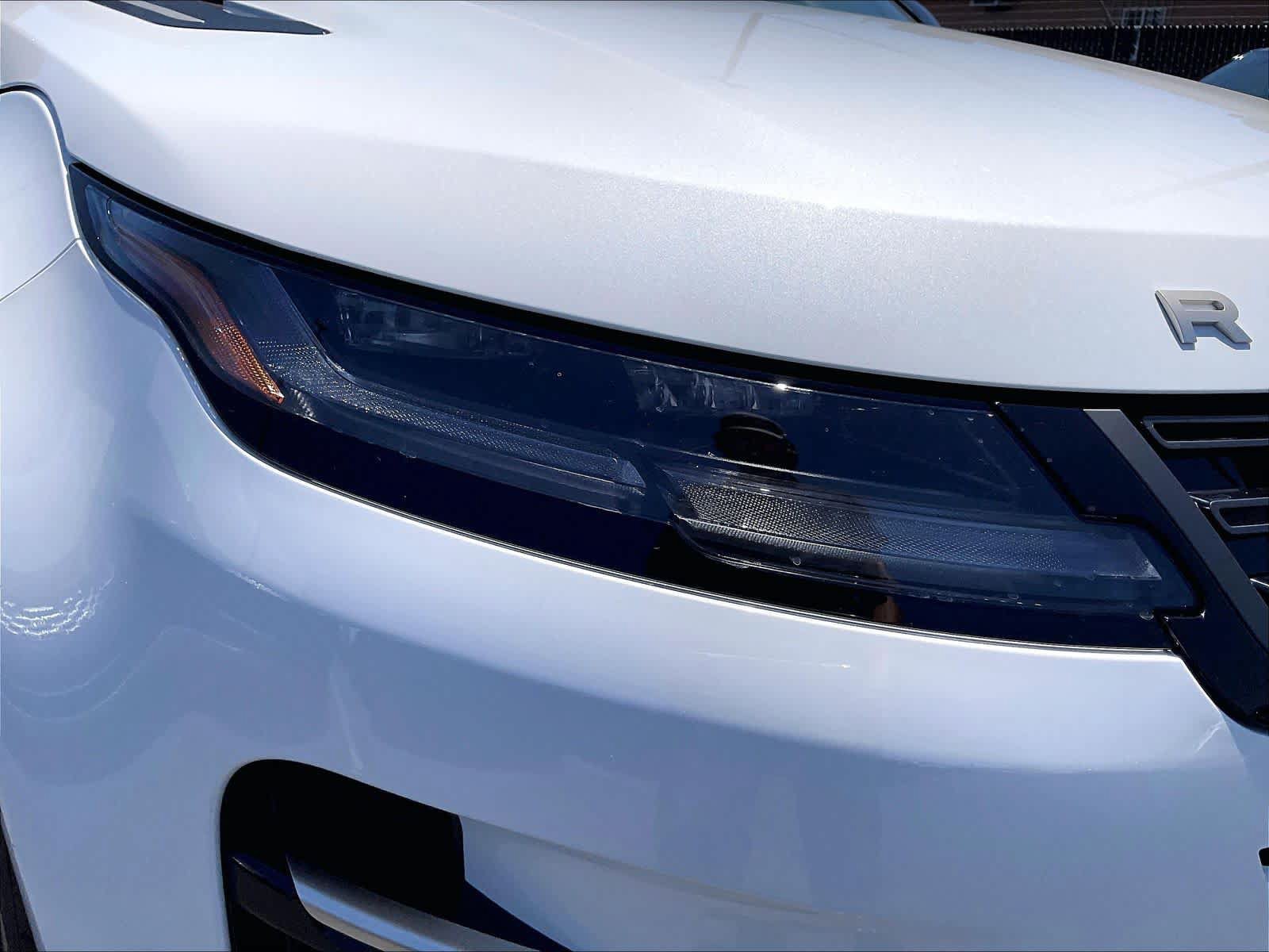 New 2026 Land Rover Range Rover Evoque Hoxton AWD/4WD image 33