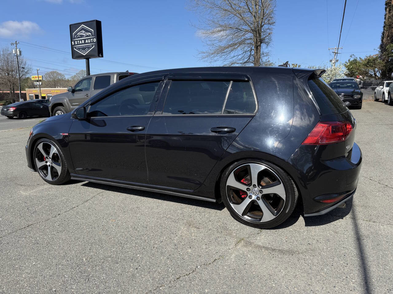 Used 2015 Volkswagen GTI S FWD image 7