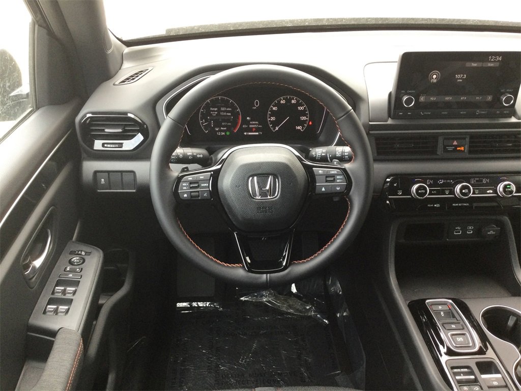 New 2025 Honda Pilot Sport image 12