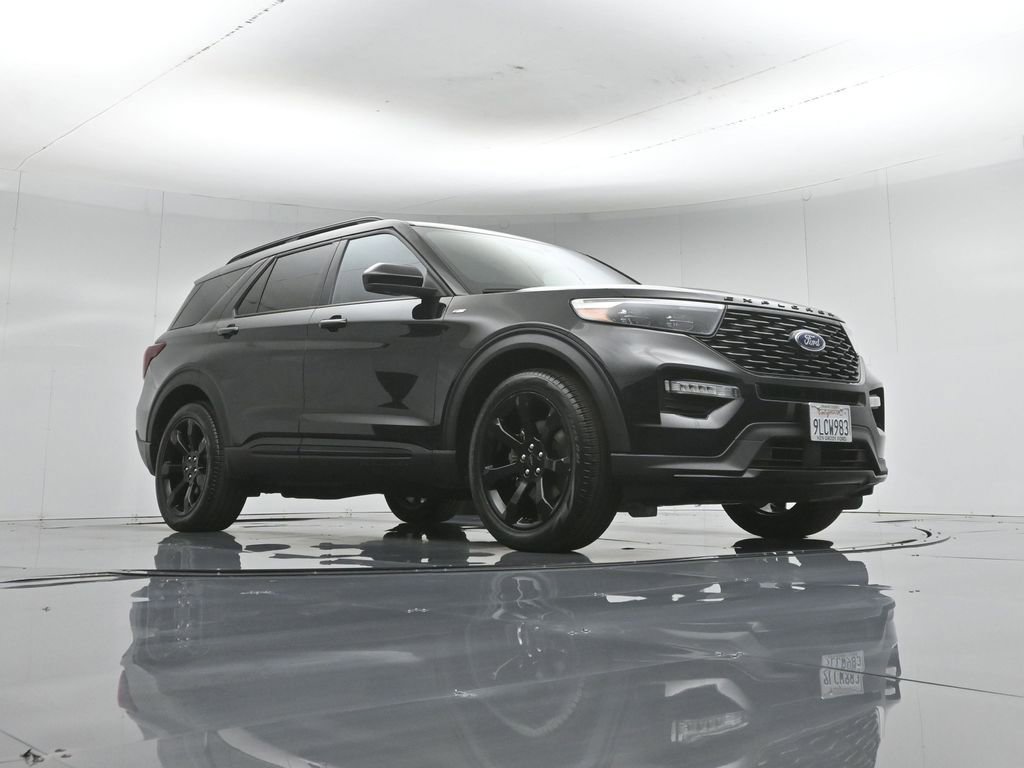 Used 2024 Ford Explorer ST-Line w/ Class IV Trailer Tow Package RWD image 50