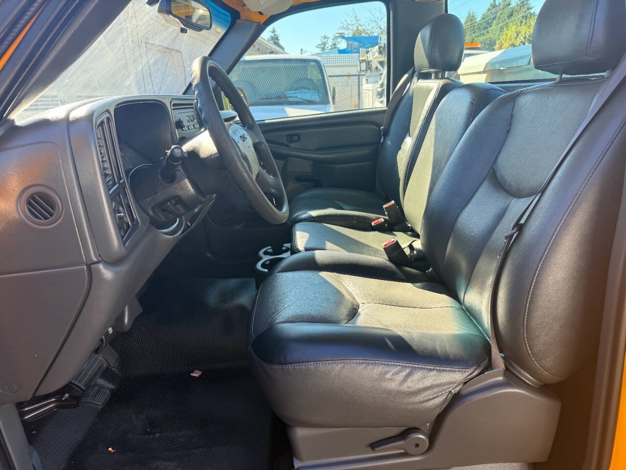 Used 2003 GMC Sierra 2500 W/T RWD image 16