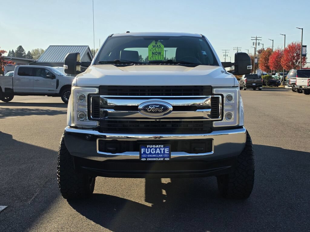 Used 2019 Ford F250 XLT AWD/4WD image 3