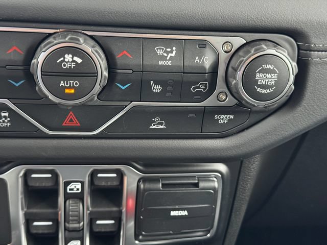 New 2026 Jeep Gladiator Sport AWD/4WD image 36