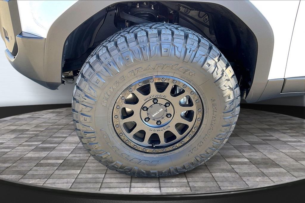 Used 2025 Toyota Land Cruiser 1958 image 9