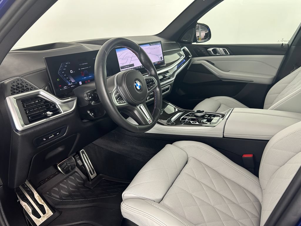 Used 2026 BMW X5 M60i AWD/4WD image 4