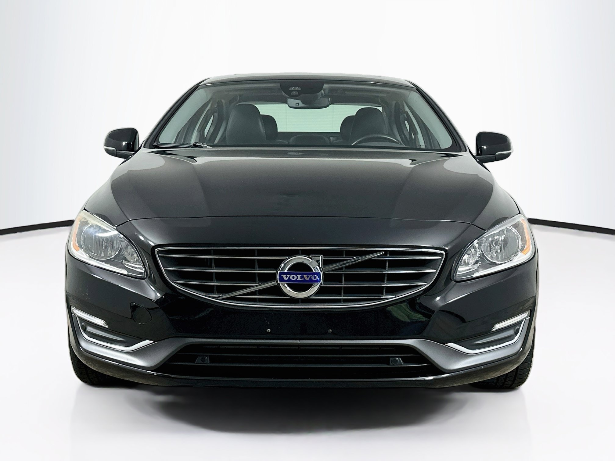 Used 2017 Volvo S60 T5 Inscription AWD/4WD image 2