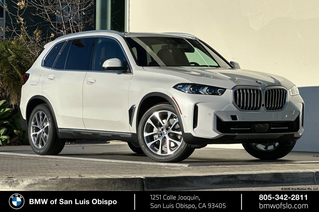 New 2026 BMW X5 xDrive40i w/ Premium Package