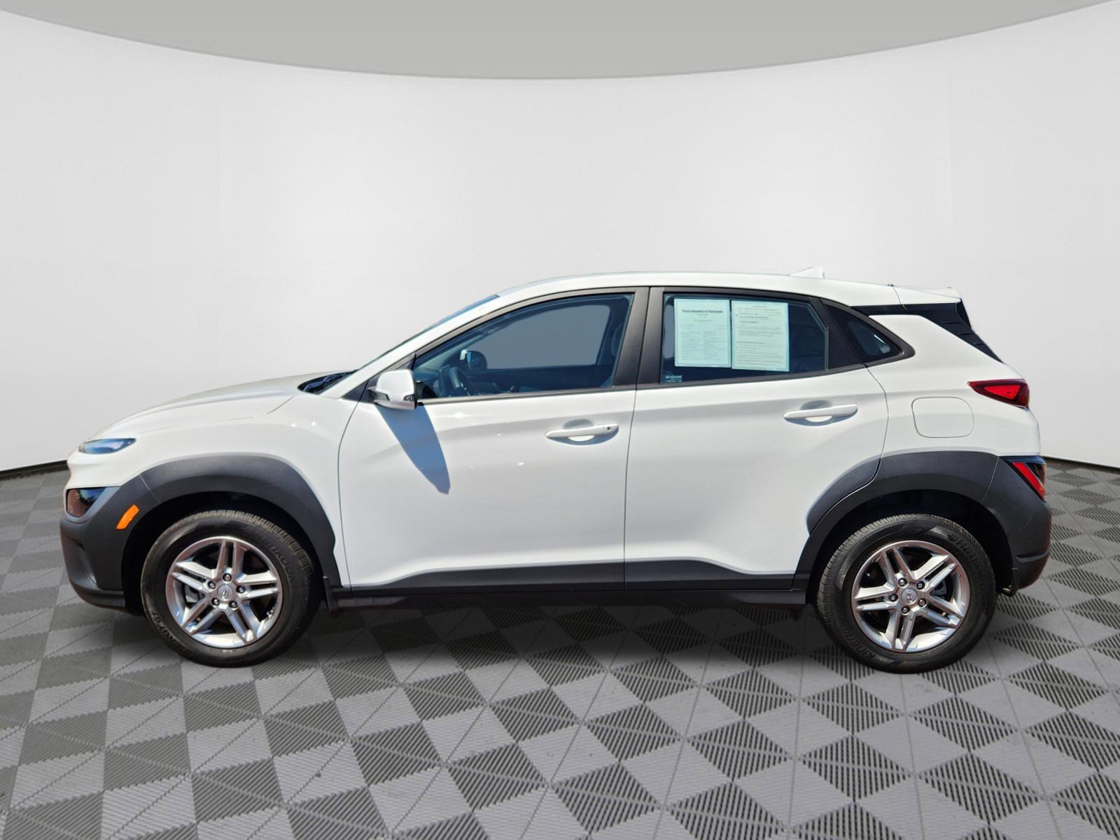 Certified 2023 Hyundai Kona SE w/ Cargo Package AWD/4WD image 5