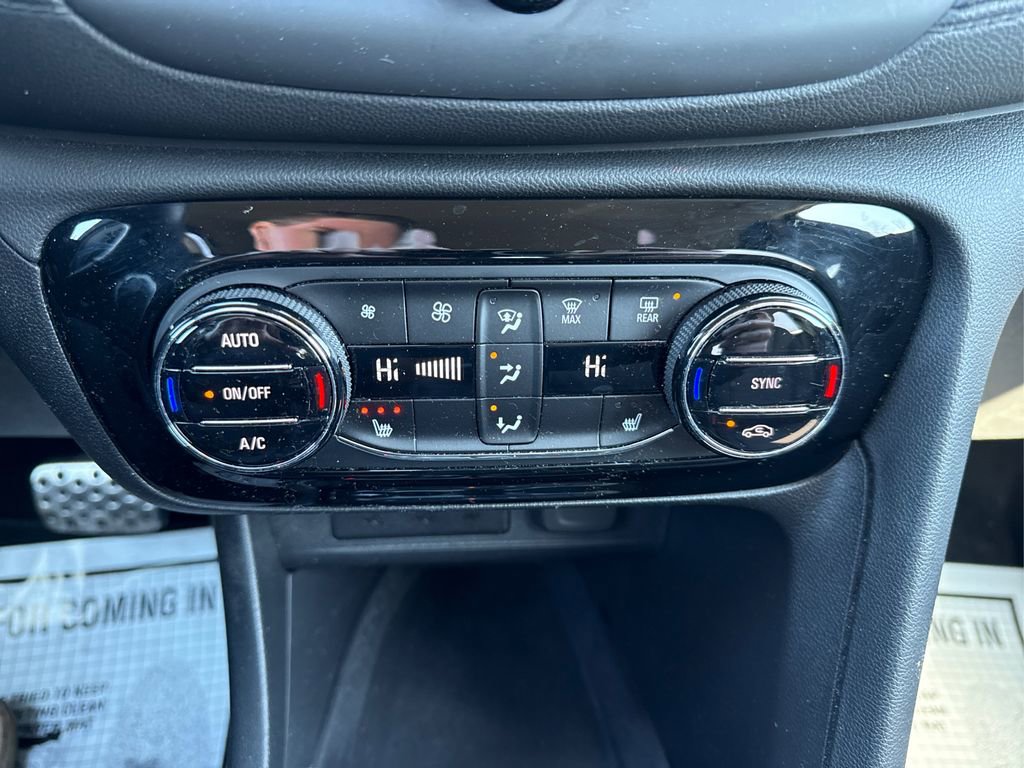 Used 2023 Buick Encore GX Select w/ Sport Touring Package image 31