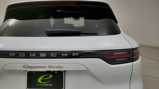 Used 2019 Porsche Cayenne Turbo AWD/4WD image 26