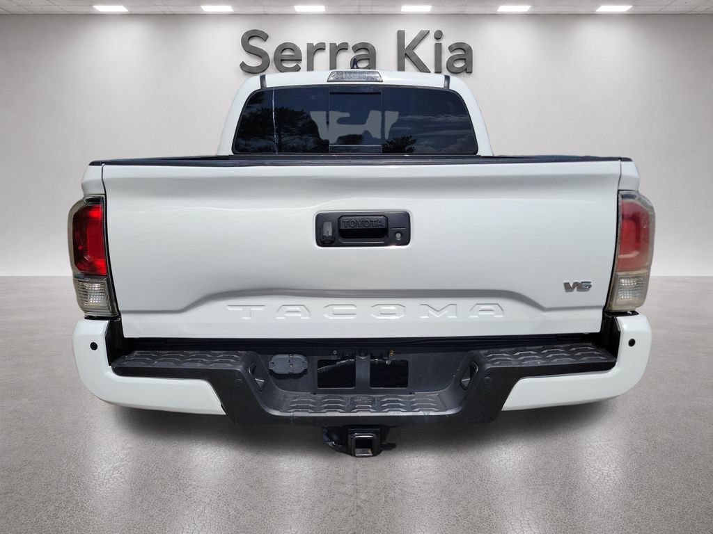 Used 2022 Toyota Tacoma TRD Off-Road w/ Technology Package AWD/4WD image 5