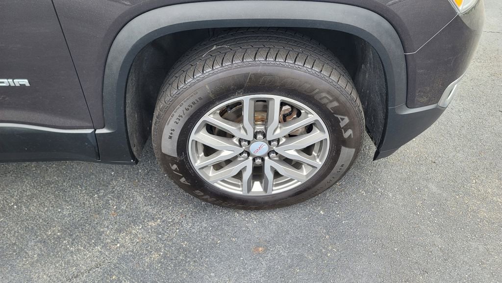 Used 2019 GMC Acadia SLE FWD image 15