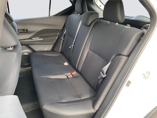 Certified 2025 Nissan Kicks Play S image 14