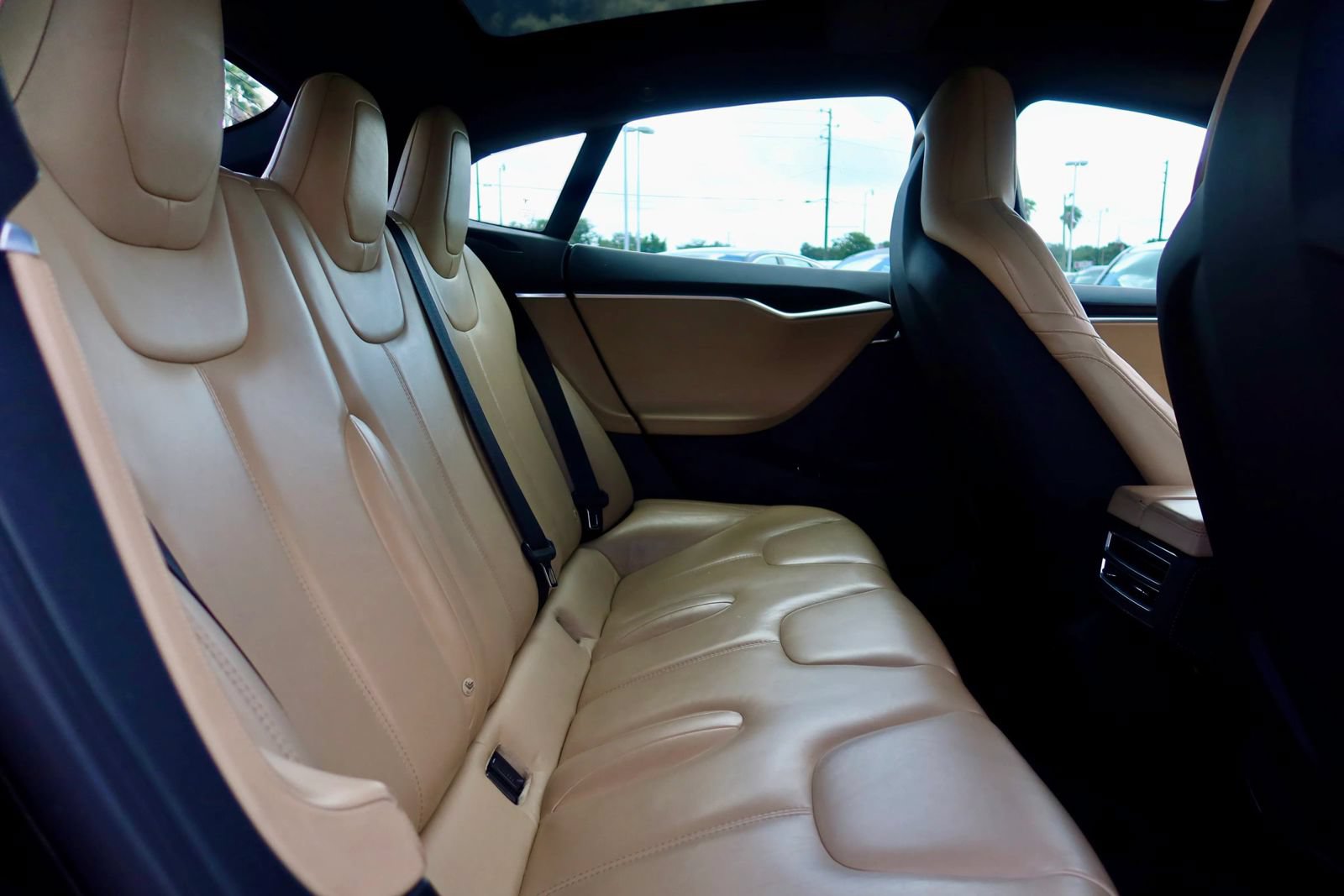 Used 2015 Tesla Model S 70D AWD/4WD image 18