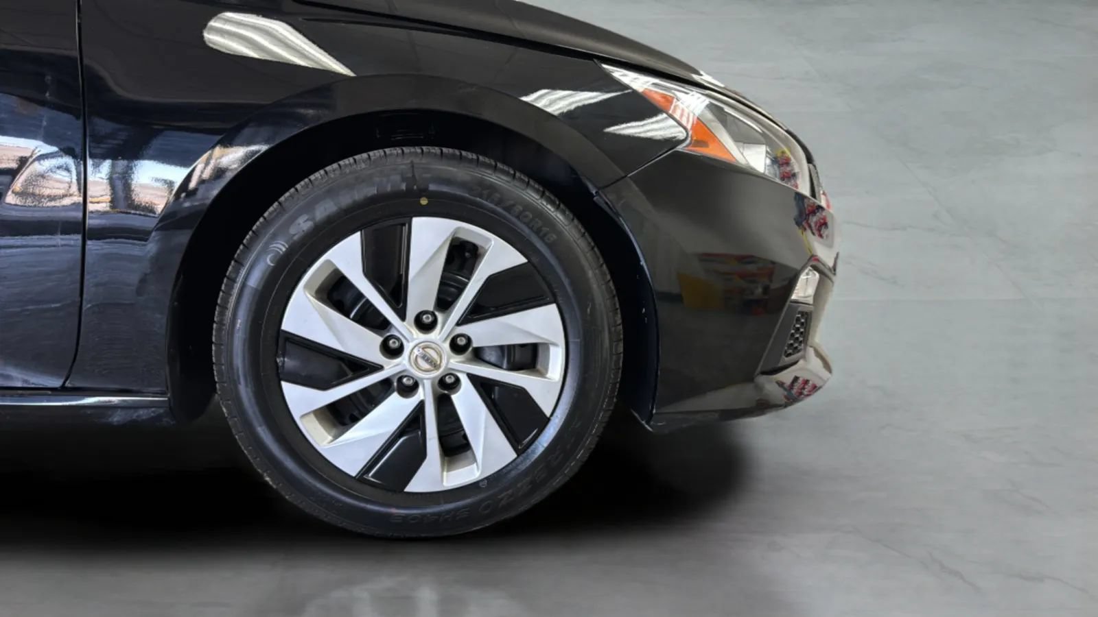 Used 2020 Nissan Altima 2.5 S FWD image 28