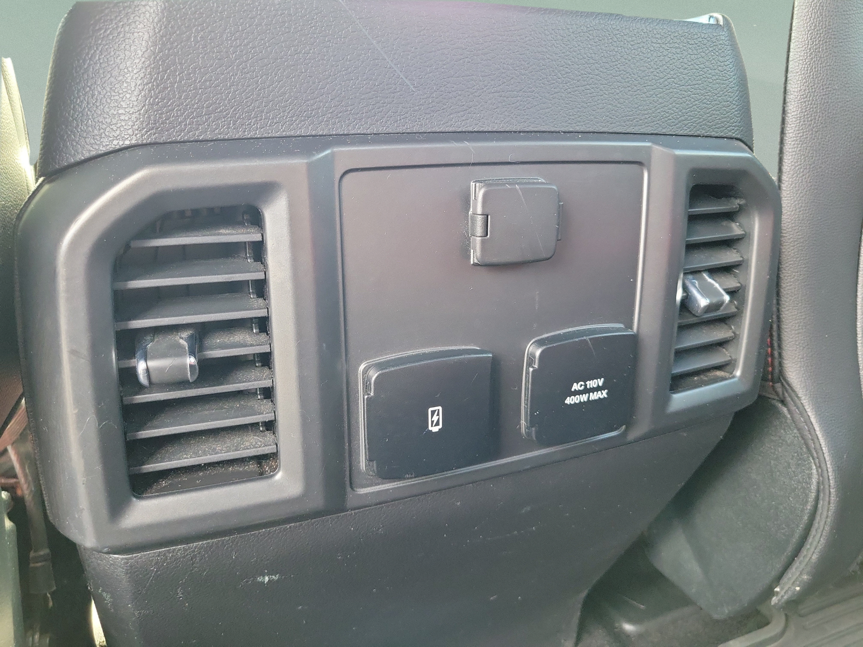 Used 2018 Ford F150 Lariat AWD/4WD image 10