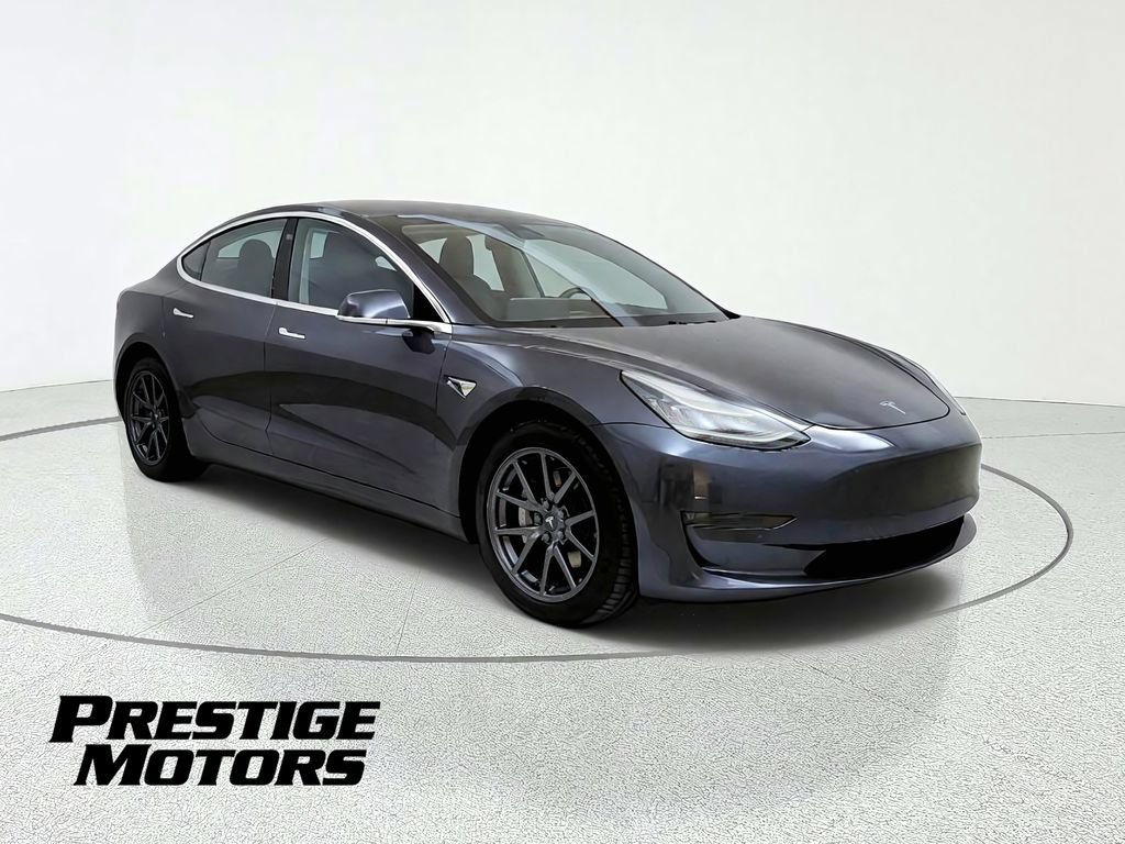 Used 2018 Tesla Model 3 Performance AWD/4WD image 1