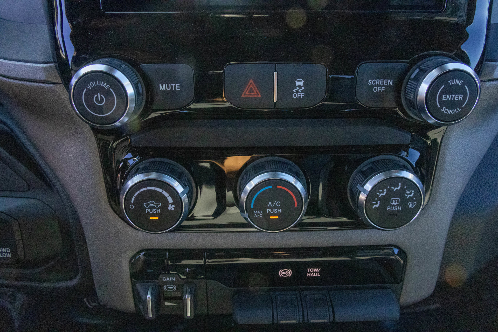 New 2027 RAM 3500 Tradesman AWD/4WD image 20
