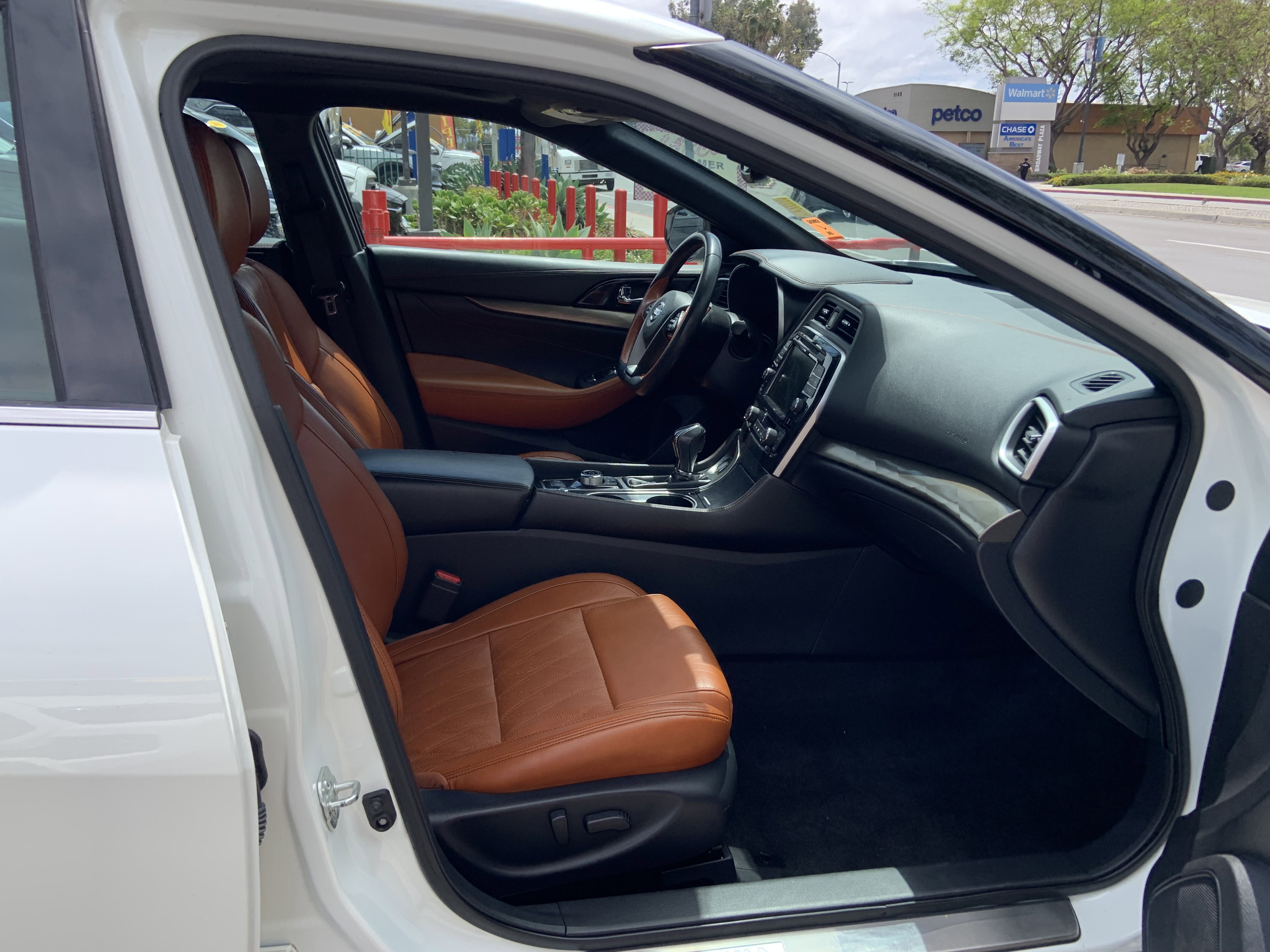 Used 2020 Nissan Maxima Platinum w/ Reserve Package image 9