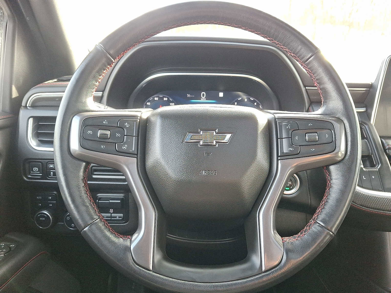 Used 2022 Chevrolet Suburban RST w/ Luxury Package image 22