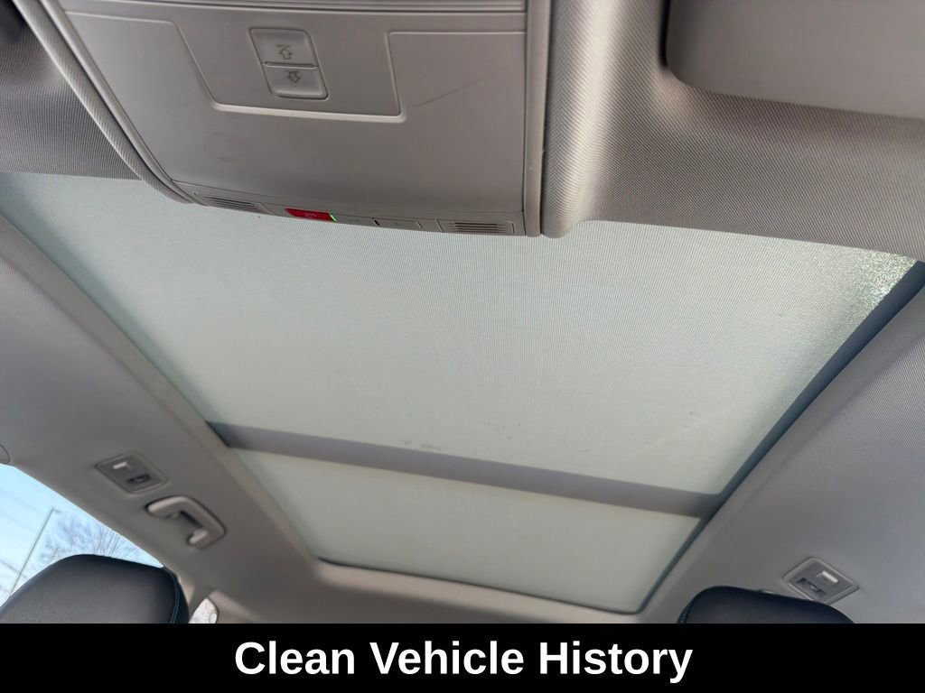 Used 2024 Volkswagen Taos SE image 6