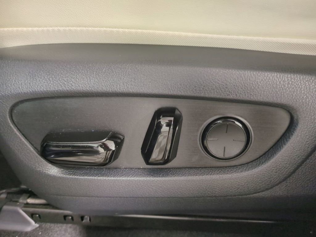 Used 2022 Lexus NX 350h AWD w/ Vision Package image 23