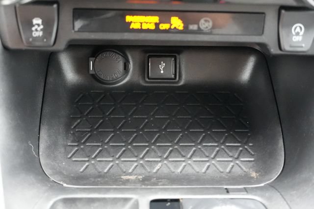 Used 2022 Toyota RAV4 XLE FWD image 35