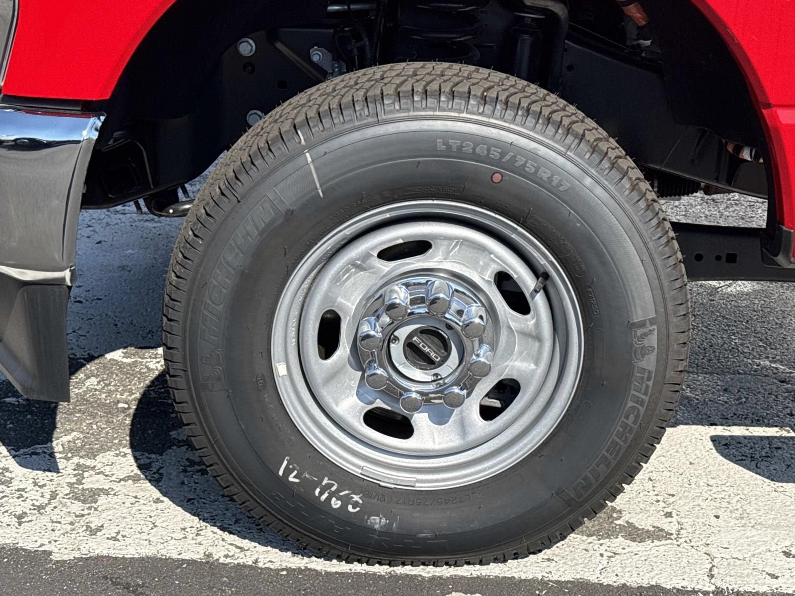 New 2026 Ford F350 XL AWD/4WD image 9