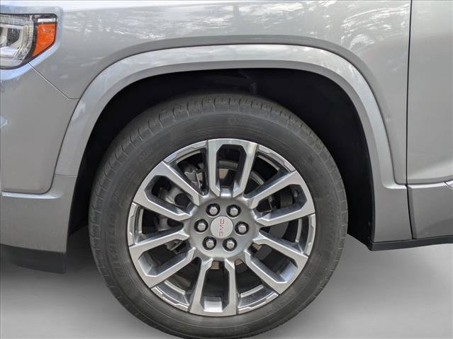 Used 2023 GMC Acadia Denali w/ Denali Ultimate Package image 9