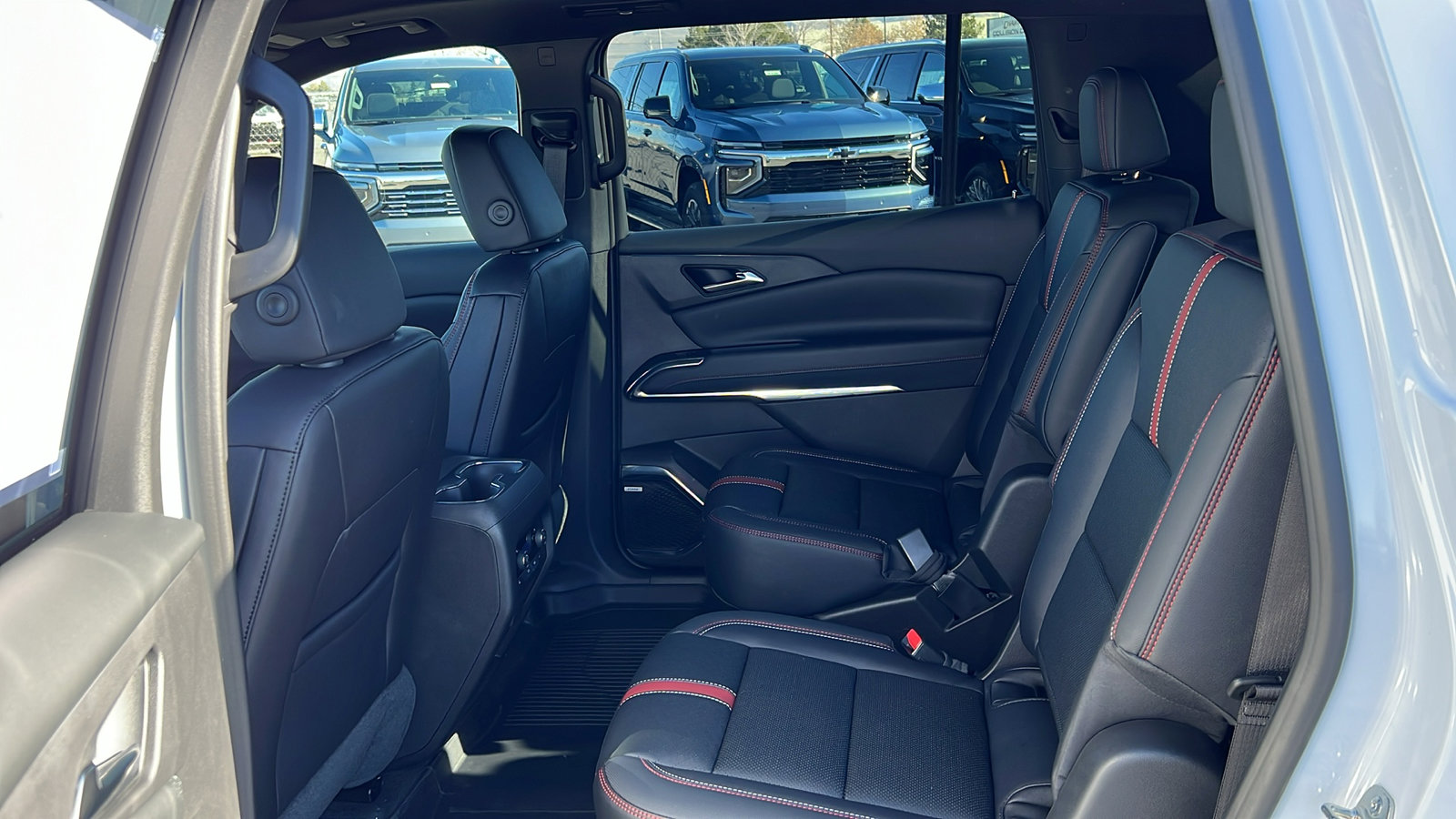 New 2026 Chevrolet Traverse RS w/ LPO, Floor Liner Package image 14