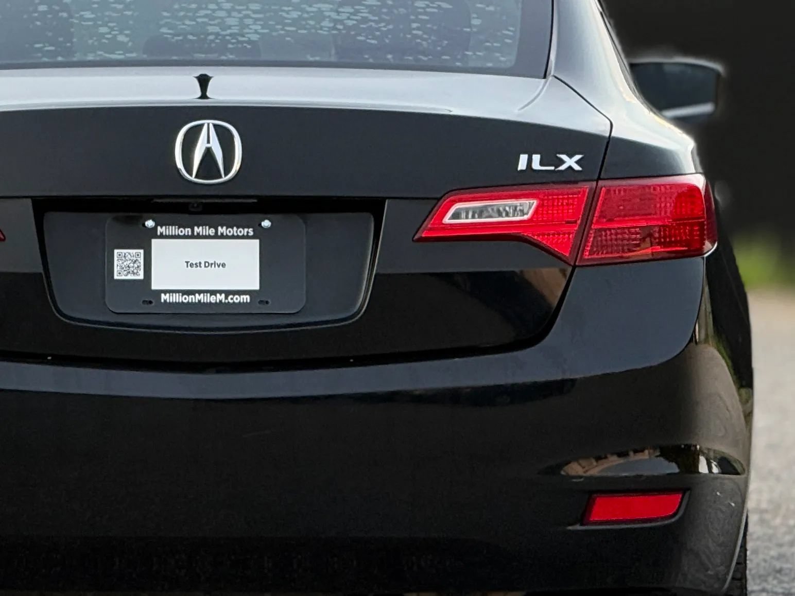 Used 2013 Acura ILX w/ Technology Package FWD image 14