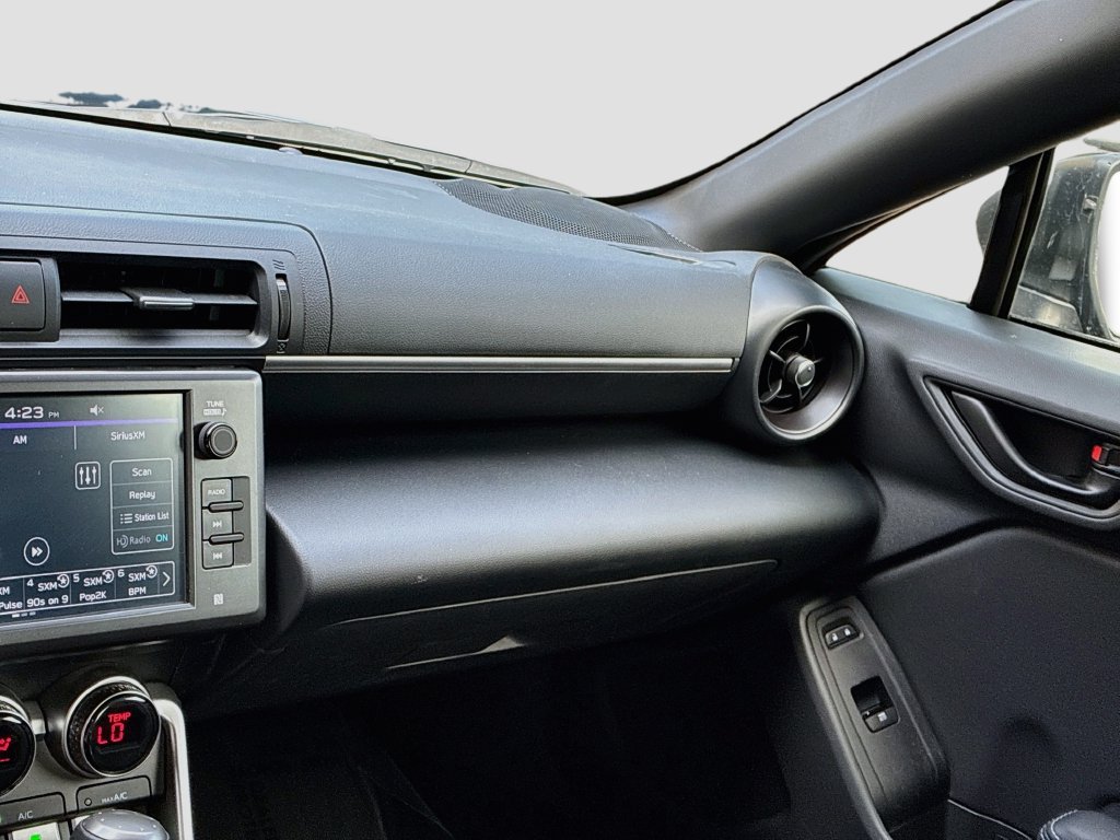 Used 2025 Toyota GR86 Premium RWD image 23