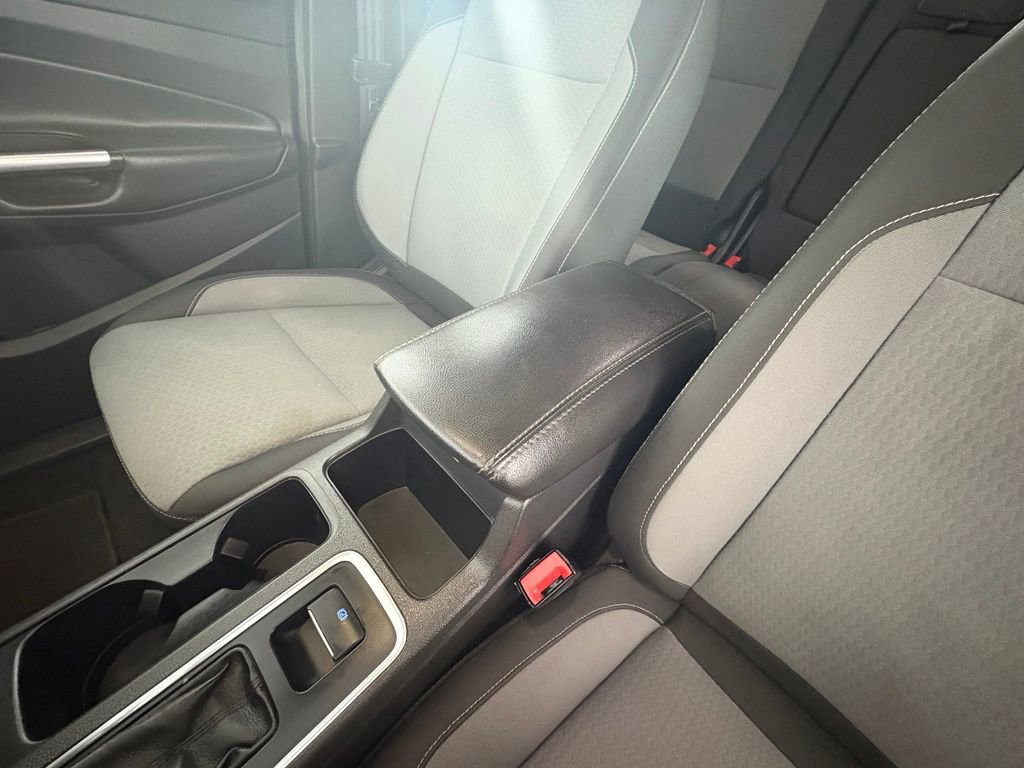 Used 2018 Ford Escape SE w/ SE Sync 3 Package FWD image 32