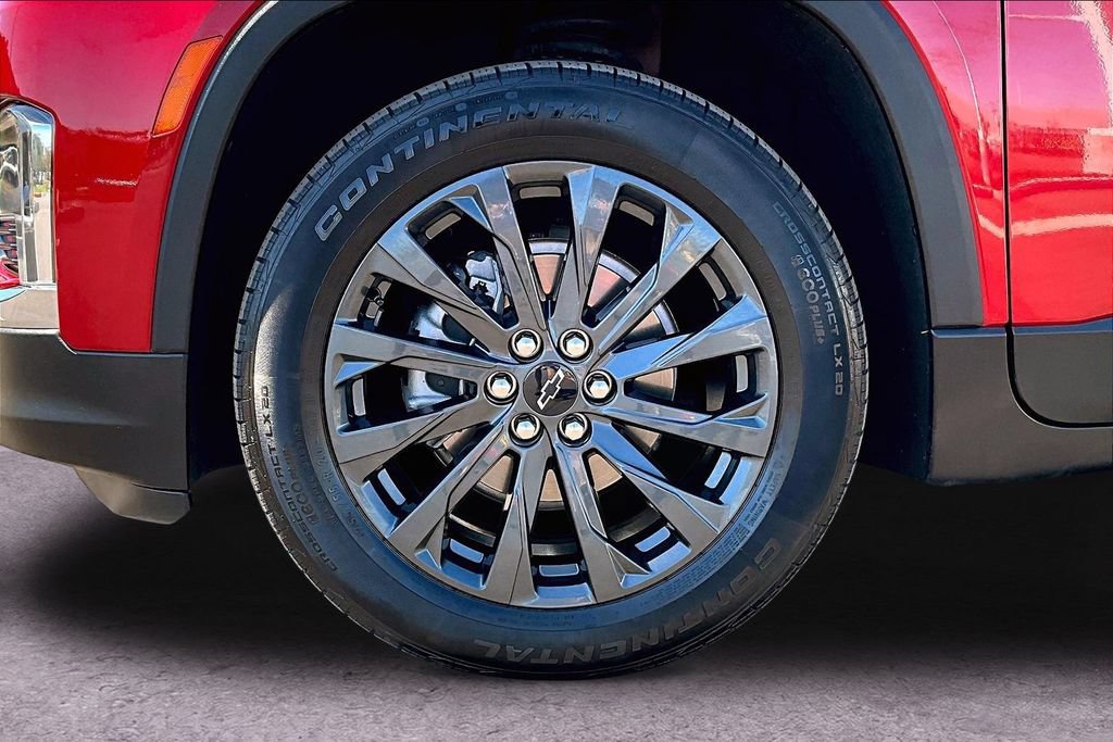 Used 2023 Chevrolet Traverse RS AWD/4WD image 31