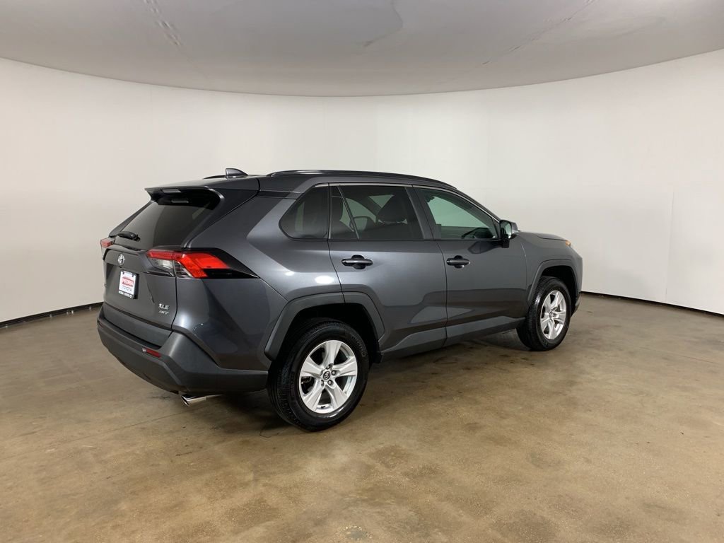 Used 2021 Toyota RAV4 XLE w/ XLE Grade Weather Package image 8