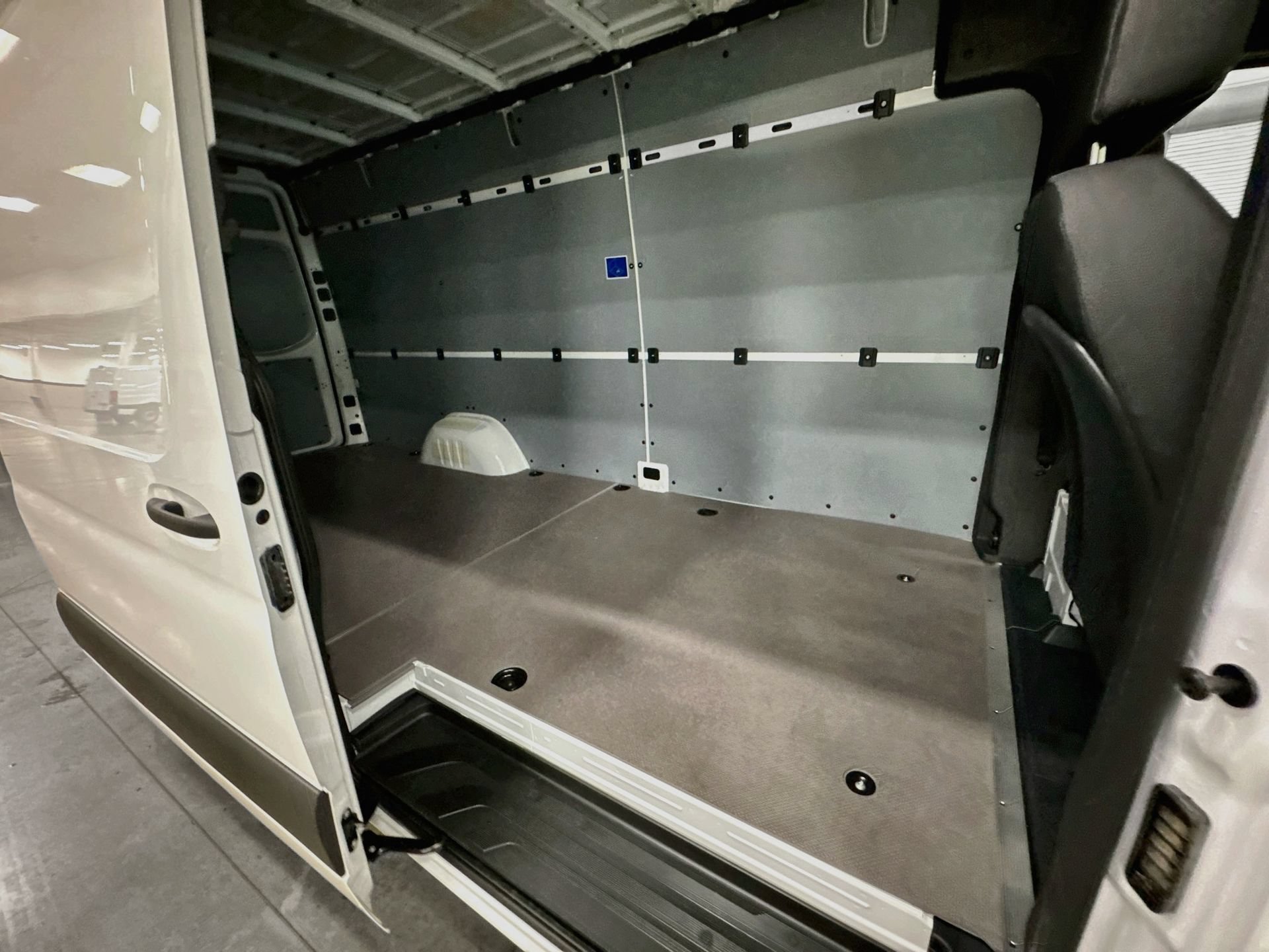 Used 2026 Mercedes-Benz Sprinter 2500 image 25