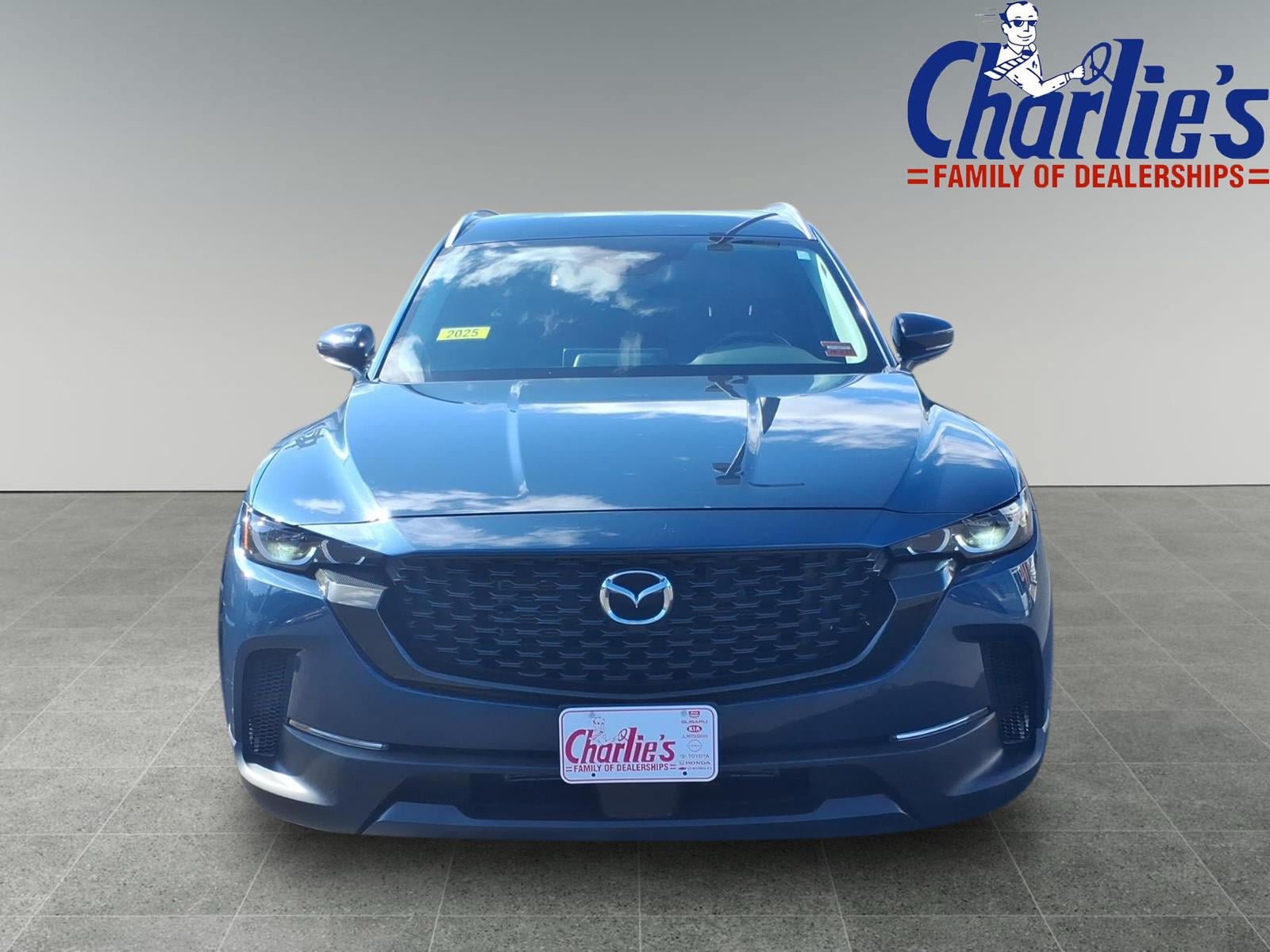 Used 2025 MAZDA CX-50 AWD 2.5 S w/ Preferred Package image 2
