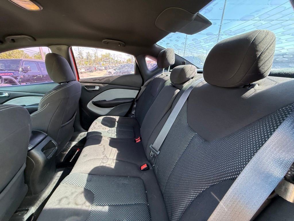 Used 2015 Dodge Dart SXT image 25