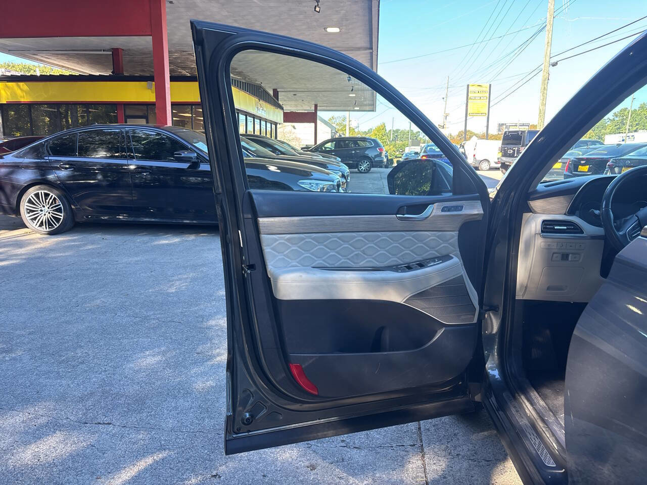 Used 2021 Hyundai Palisade Calligraphy image 8