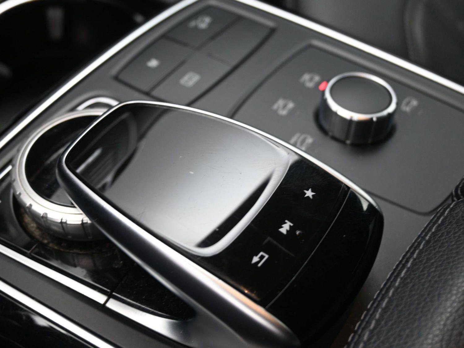 Used 2017 Mercedes-Benz GLE 350 4MATIC image 7