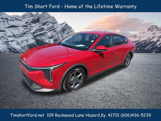 Used 2025 Kia K4 FWD image 2