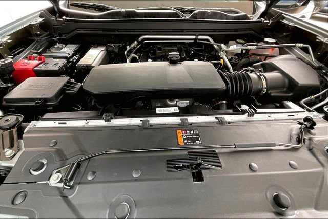 New 2026 GMC Canyon Elevation w/ Convenience Package RWD image 11