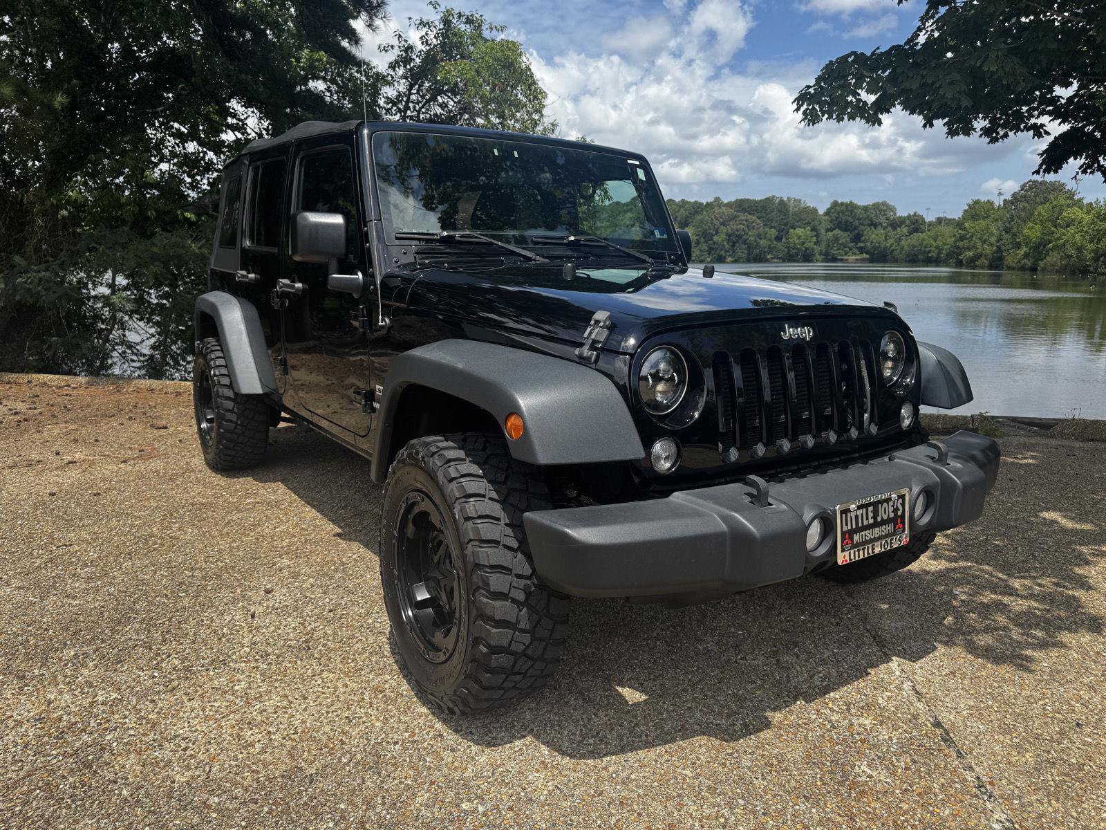 Used 2017 Jeep Wrangler Unlimited Sport