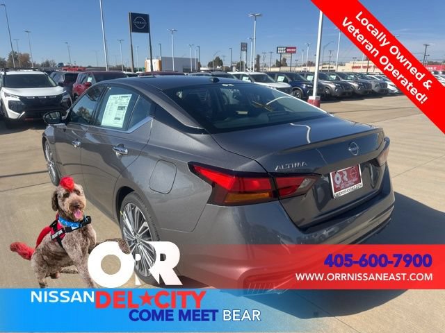 New 2025 Nissan Altima 2.5 SL FWD image 3