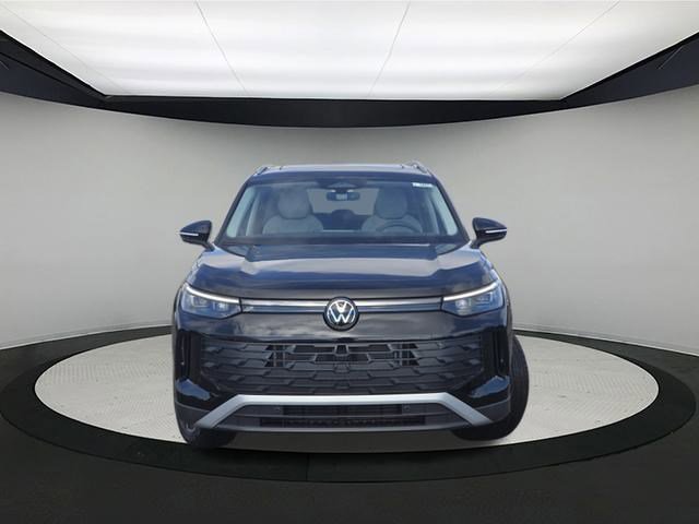 New 2026 Volkswagen Tiguan SE image 2