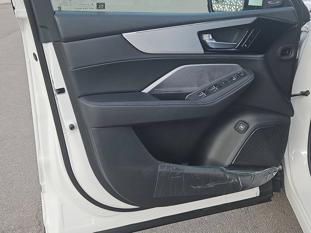 Used 2026 Acura MDX w/ Technology Package FWD image 17