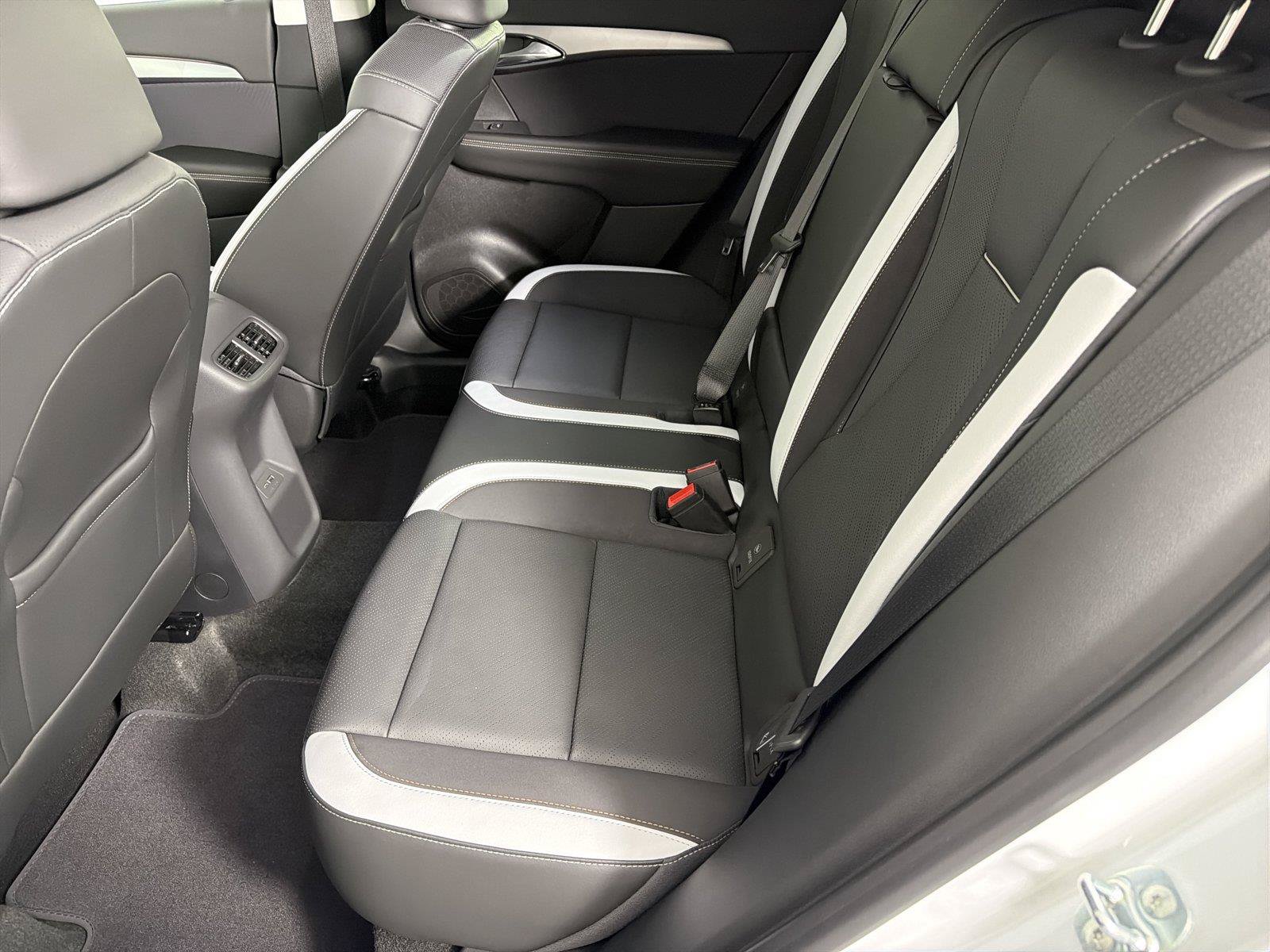 New 2026 Buick Envision Sport Touring AWD/4WD image 19