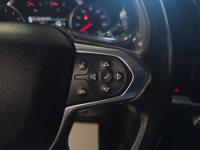 Used 2018 Chevrolet Traverse LT image 16